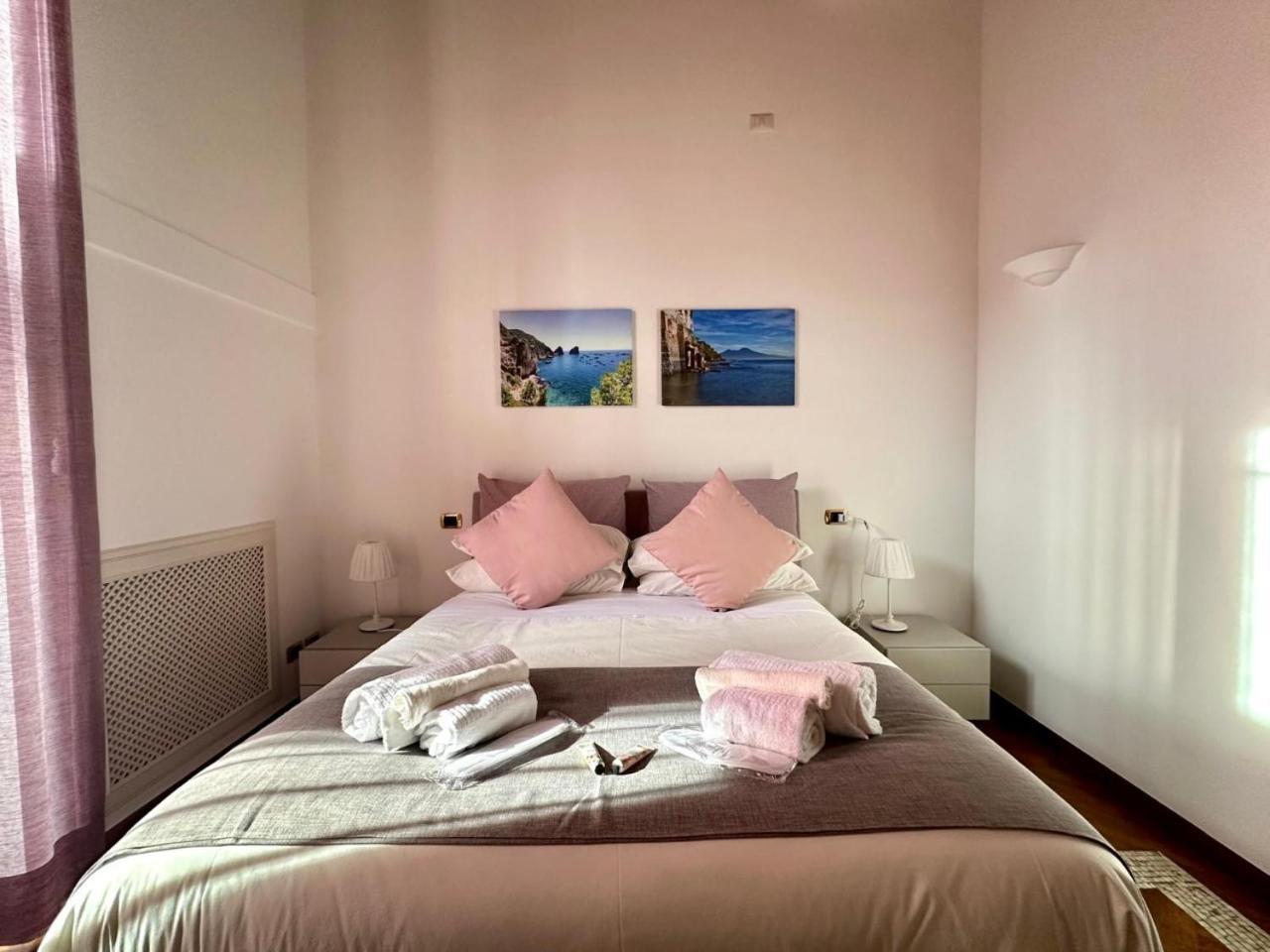 Pink Star Napoli Luxury Apartment المظهر الخارجي الصورة